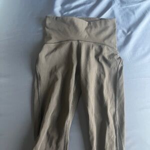 Lululemon size 2 Black Leggings with Mesh on ends